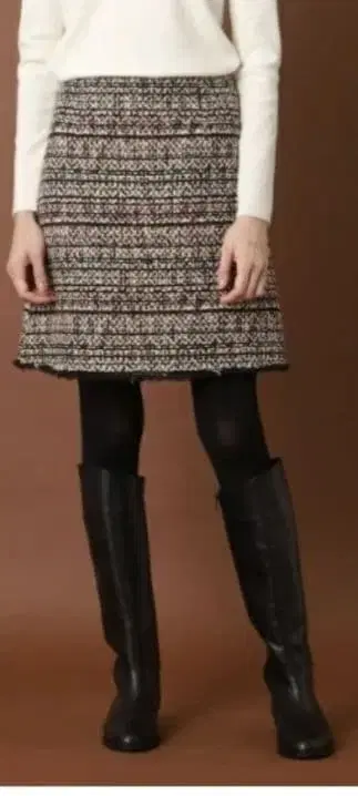 새상품급 DRESSTERIOR 핑크 트위드 미니 스커트 36