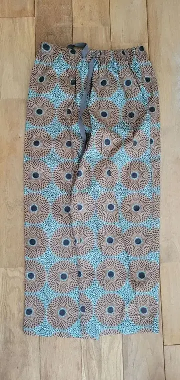 르그라딕 바틱 팬츠