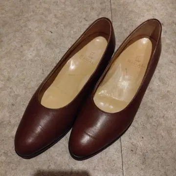 [ 하자 있음 ] REGAL 브라운 펌프스