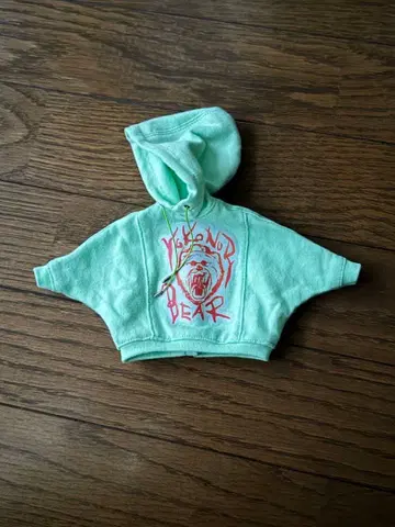 네오 브라이스 아웃핏