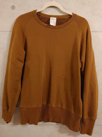 Buffalo Wallow 브라운 크루넥 맨투맨 M