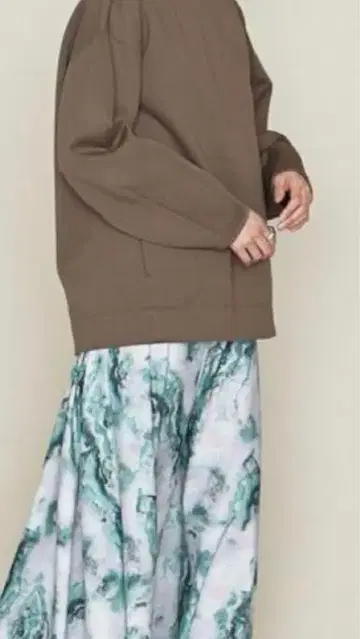 ASTRAET 크루넥 맨투맨