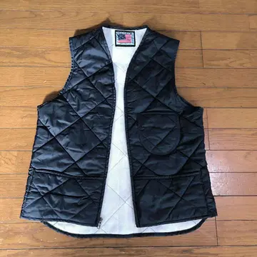 SNAP-IT WEAR 블랙 퀼팅 베스트