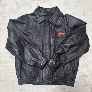 가죽 자켓 구제 의류