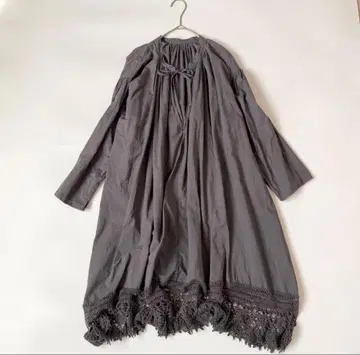 네스트로브 튜닉 원피스 레이스 프릴 다크 그레이 리본