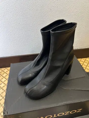 LOWRYS FARM 스트레치 힐 부츠 M 사이즈