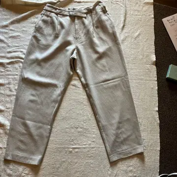 에붐에바 캐시미어 함유 울 팬츠