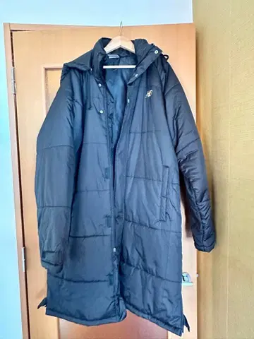 뉴발란스 남성용 L 사이즈 충전솜 벤치 코트 후드 부착 얼룩 등 없음