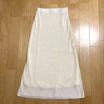 미사용 새상품 화이트 리브 니트 롱 스커트 리브 니트 타이트 스커트 S