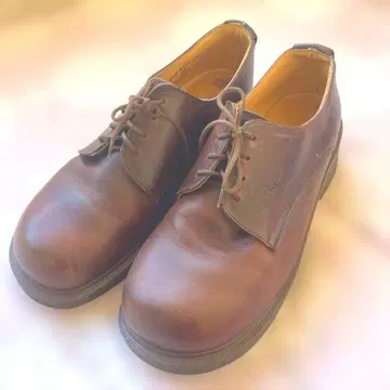 닥터마틴 영국제 Dr.Martens UK 7 26cm 브라운