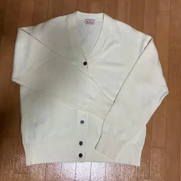 maomade 크림색 니트 V넥 가디건