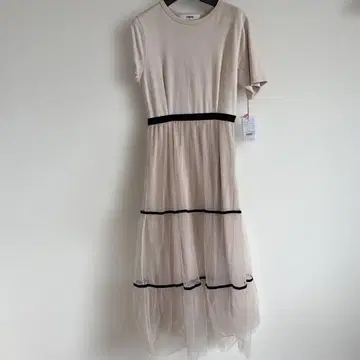 FURFUR 반팔 티셔츠 튤 원피스