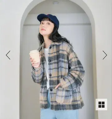 미사용 새상품 프리크 스토어 샤기 체크 카라 부착 자켓