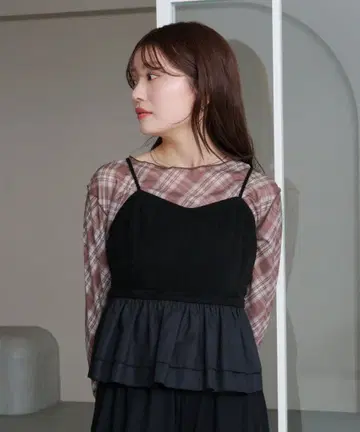 카스타네 스웨이드 페플럼 뷔스티에