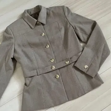 로이스크레용 자켓 베이지