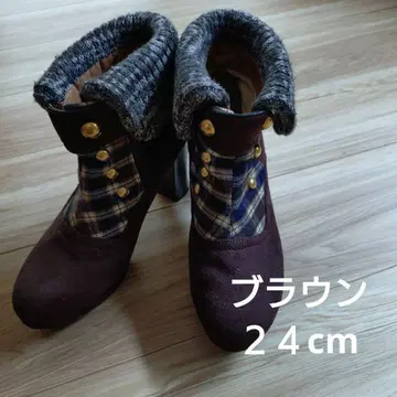24cm 브라운 스웨이드 체크 무늬 부티