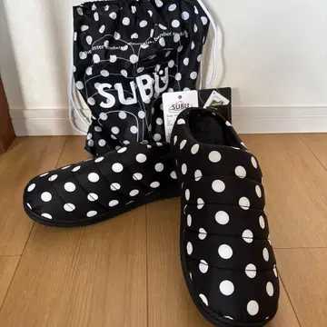 미사용 SUBU 도트 무늬 샌들 사이즈 2