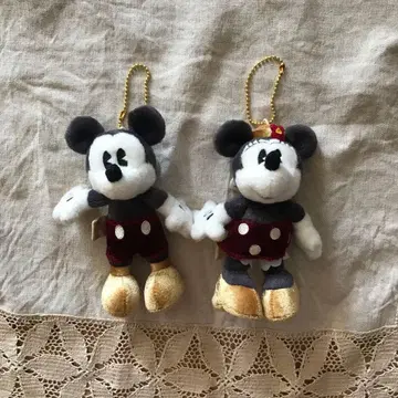 도쿄 디즈니 리조트 한정판 클래식 미키 미니 인형 배지