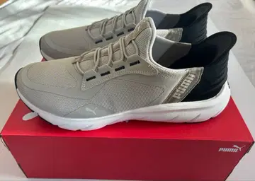 설명문 필독 새상품급 PUMA 메쉬 스니커즈 27cm 펜타스/블랙