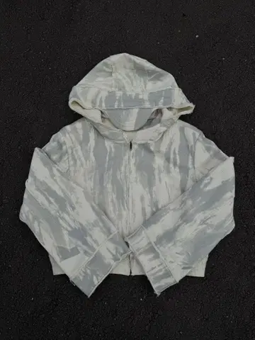 타이다이 패턴 후드 부착 후드티