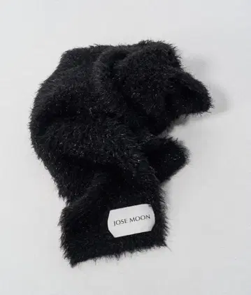 JOSEMOON 조제문 라메 니트 스카프 블랙 새상품