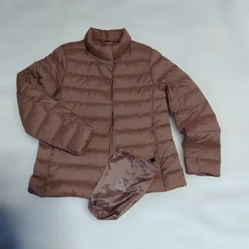 유니클로 울트라 라이트 다운 Msize