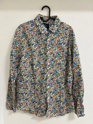 AMERICAN EAGLE OUTFITTERS 꽃무늬 셔츠 M 사이즈