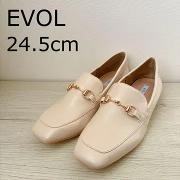 거의 미사용 EVOL 소프트 스퀘어 비트 로퍼 24.5cm 아이보리