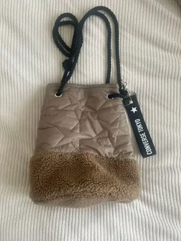 CONVERSE TOKYO 퀼팅 숄더백