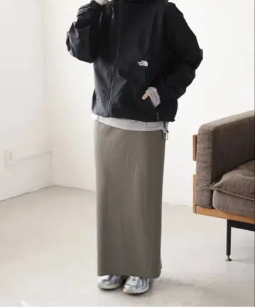 새상품급 저널 스탠다드 탄력 골지 롱 스커트 그레이 스커트