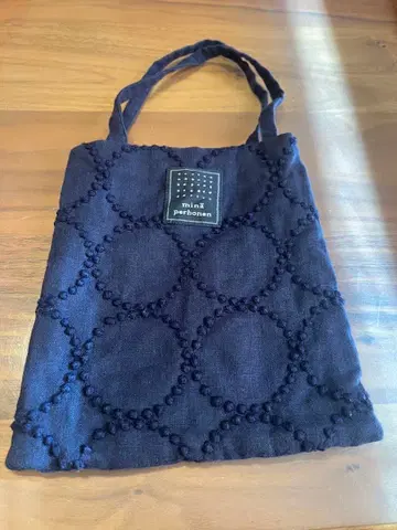 mini perhonen 네이비 자수 토트백