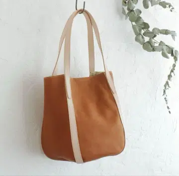 가죽 토트백 카멜