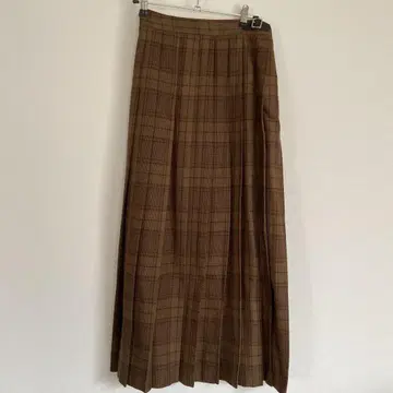 LOWRYS FARM 체크 무늬 플리츠 스커트 브라운