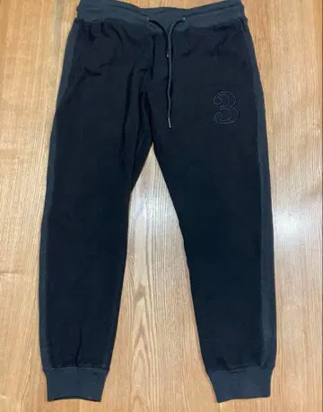 1PIU1UGUALE3 맨투맨 조거 팬츠 XL 배송비 포함