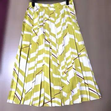 언타이틀 스커트