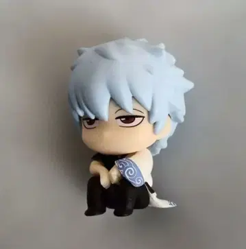 은혼 기다림 사카타 긴토키 가샤폰 앞에서 계속 대기하고 있었습니다