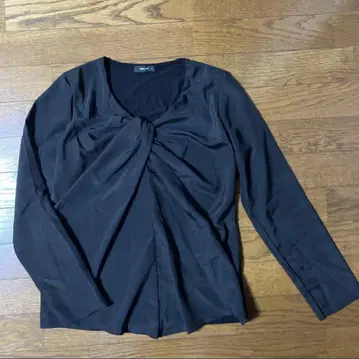 컴시즘 블랙 긴팔 티셔츠