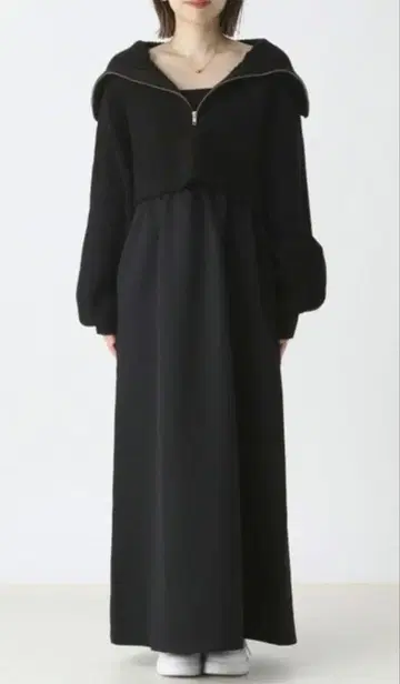 Heather 헤더 하프 지퍼 2P 원피스 세트 블랙