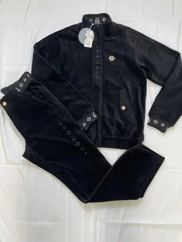 LEON 별주 마크&로나 스바스티카 트랙 셋업 44