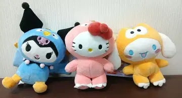 토이저러스 한정품 쿠로미 키티 시나몬 봉제 인형 키체인 3종 세트