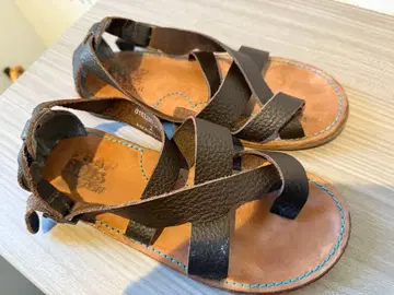 FRAPBOIS 브라운 가죽 샌들 사이즈 2