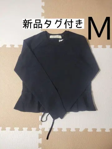 새상품 M 페플럼 니트 풀오버 by rokh +X GU 내추럴