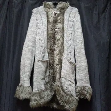 body shake 퍼 포함 그레이 니트 가디건