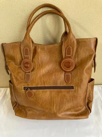 [ 거의 미사용품 ] BASARA TYO 가죽 핸드백 덤 포함