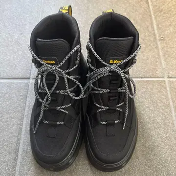 닥터 마틴 블랙 바우어 리 부츠 스니커즈