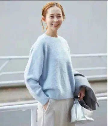 슬로브 이에나 폭스 캐시미어 풀오버