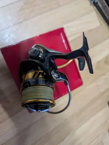 DAIWA 18 레갈리스 LT3000-CXH