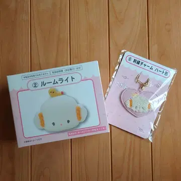 [ 익명 배송 ] 산리오 제일복권 코기묜 룸 라이트 & 자수 참 세트