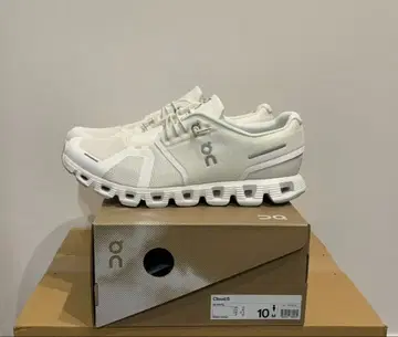 미사용 새상품 on 클라우드5 28cm 올 화이트 Cloud5 US10