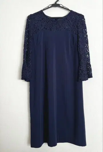 경사용 드레스 네이비 레이스 소매 무릎 기장